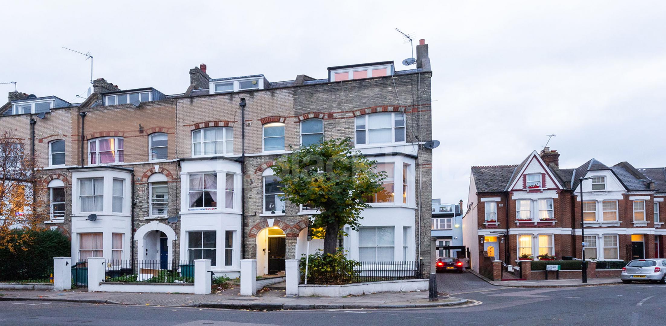 			5 Bedroom, 1 bath, 1 reception House			 Marlborough Road, Archway / Holloway